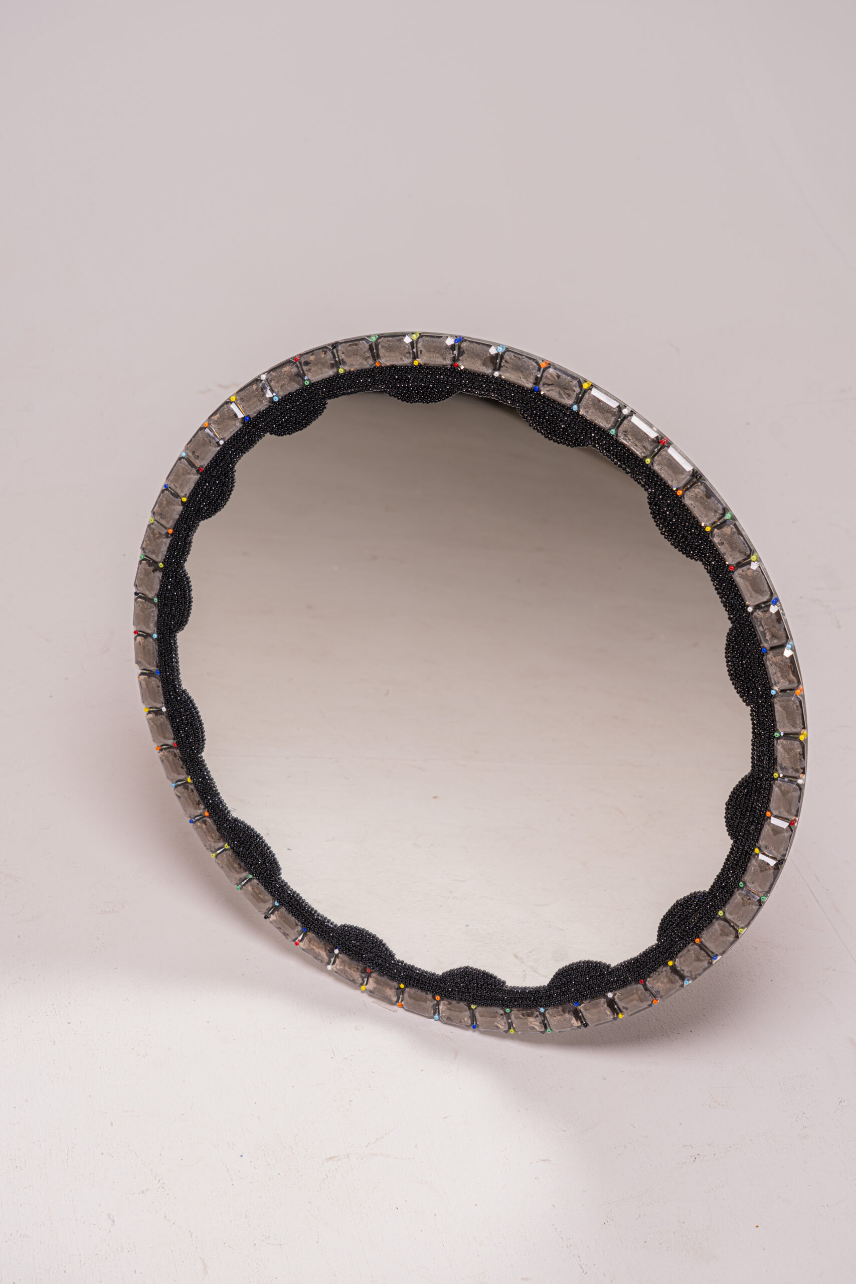 Ndlovu Round Mirror — 700mm(W) x 700mm(L)